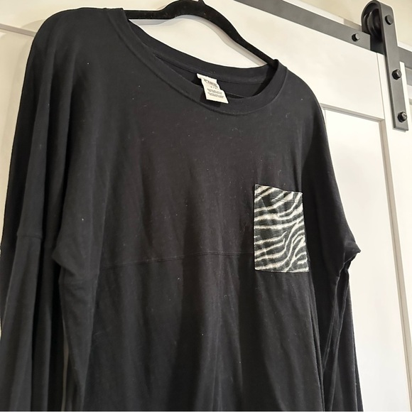 PINK Top‎ - Picture 2 of 6